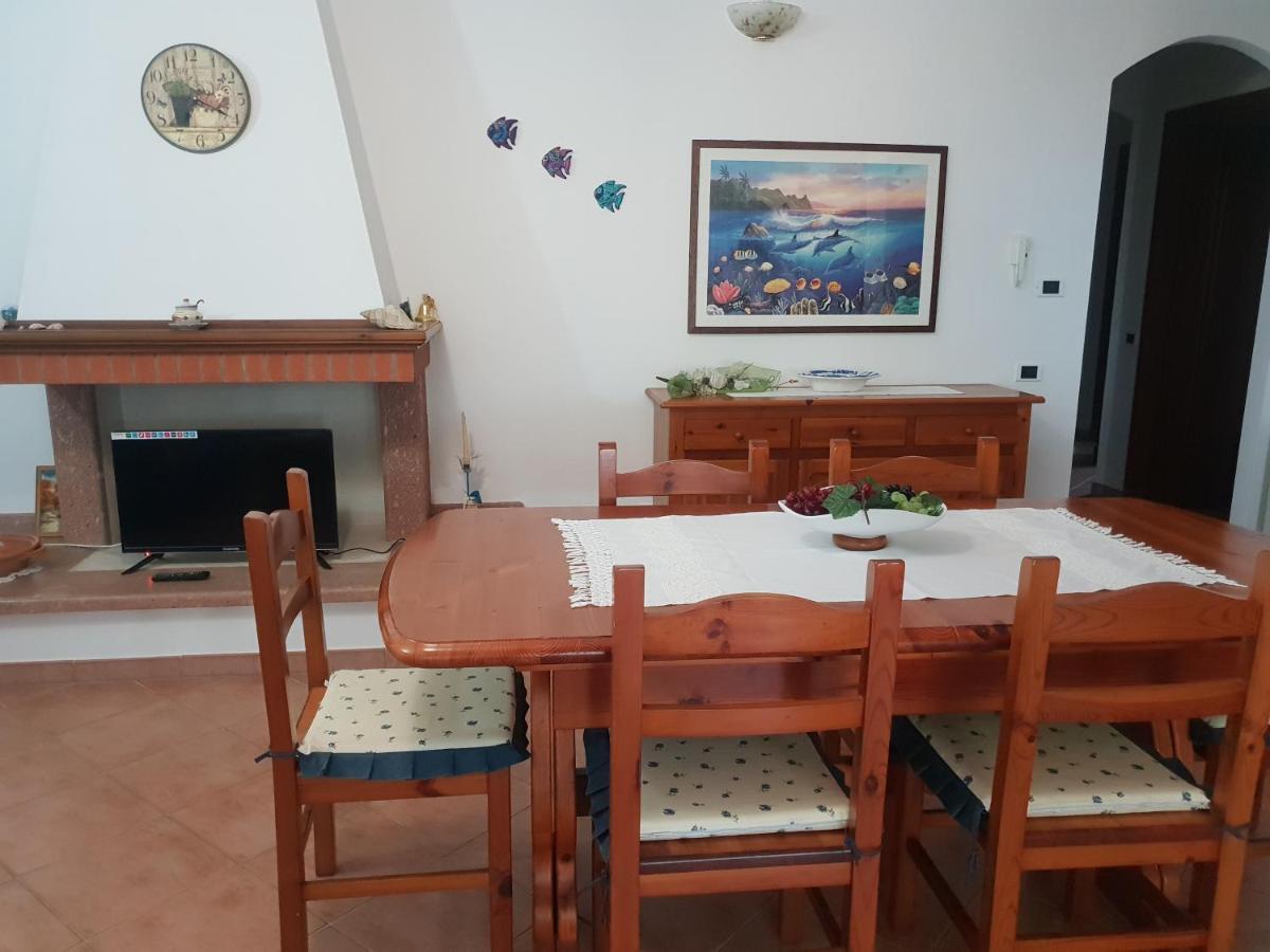 Villetta Porto Corallo 维拉普特祖 外观 照片